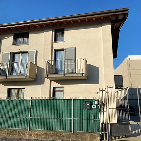 Il Caravaggio Guest House 2 Grassobbio Exterior foto